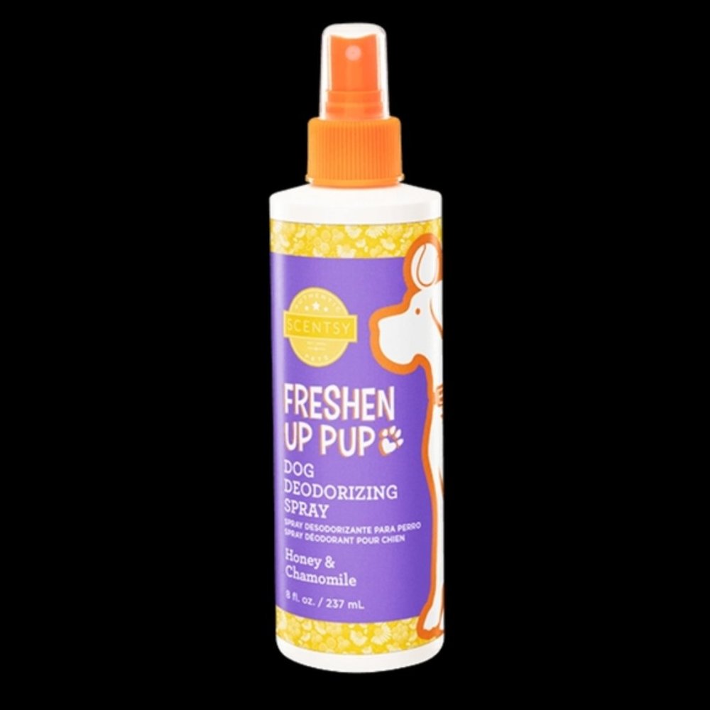 New Scentsy Freshen Up Pup Dog Spray Honey & Chamomile